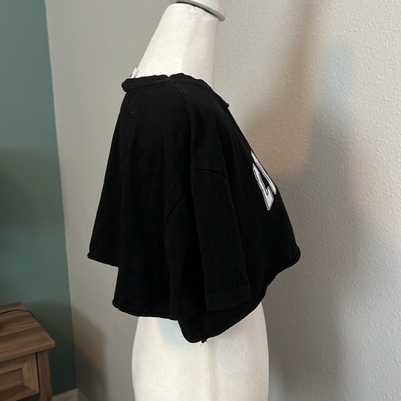 Princess Polly Los Angeles Cropped Tshirt Size 4 - Picture 2 of 7